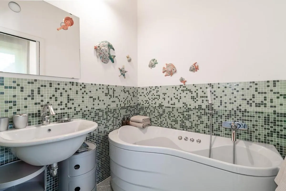 Casa Peler Al Benaco - Style, Lake View & Pool Toscolano-Maderno 0*,