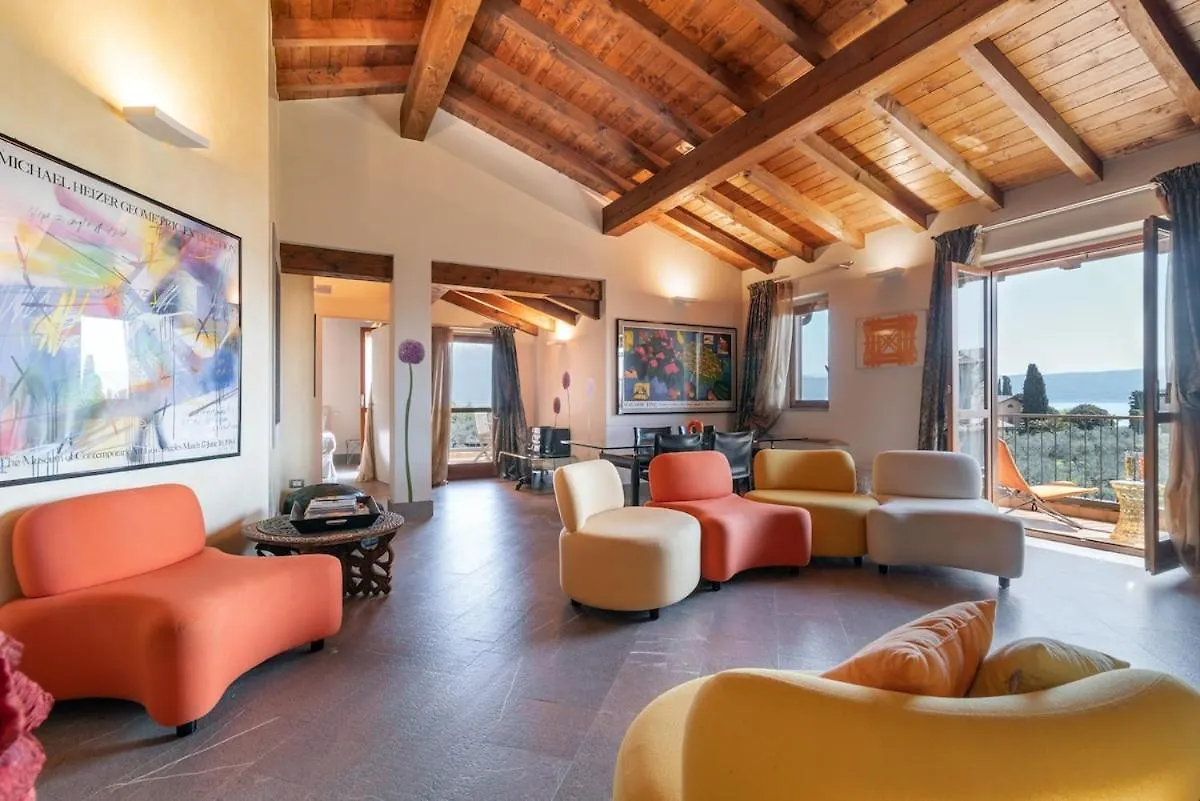 Contactos de Casa Peler Al Benaco - Style, Lake View & Pool